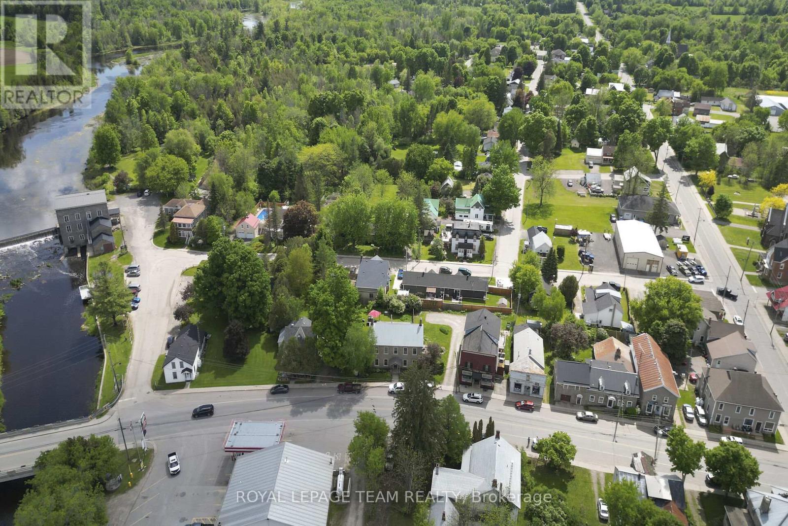 6 Spencer Street, Edwardsburgh/cardinal, Ontario  K0E 1X0 - Photo 46 - X12077352