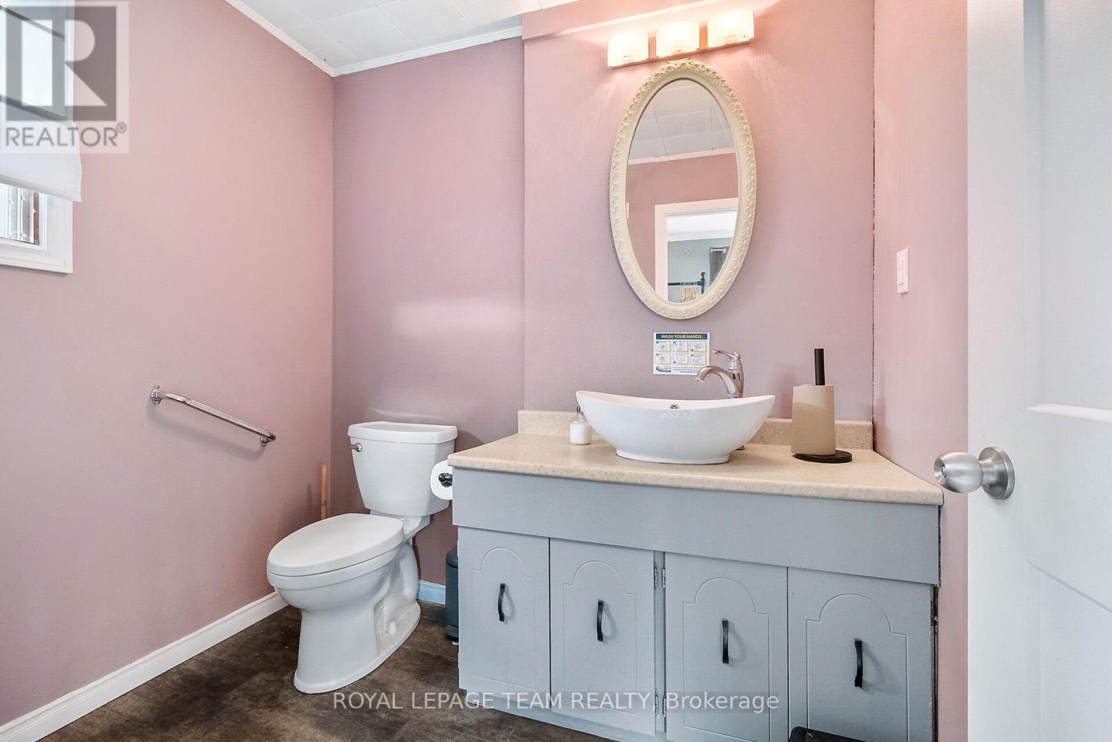 6 Spencer Street, Edwardsburgh/cardinal, Ontario  K0E 1X0 - Photo 28 - X12077352