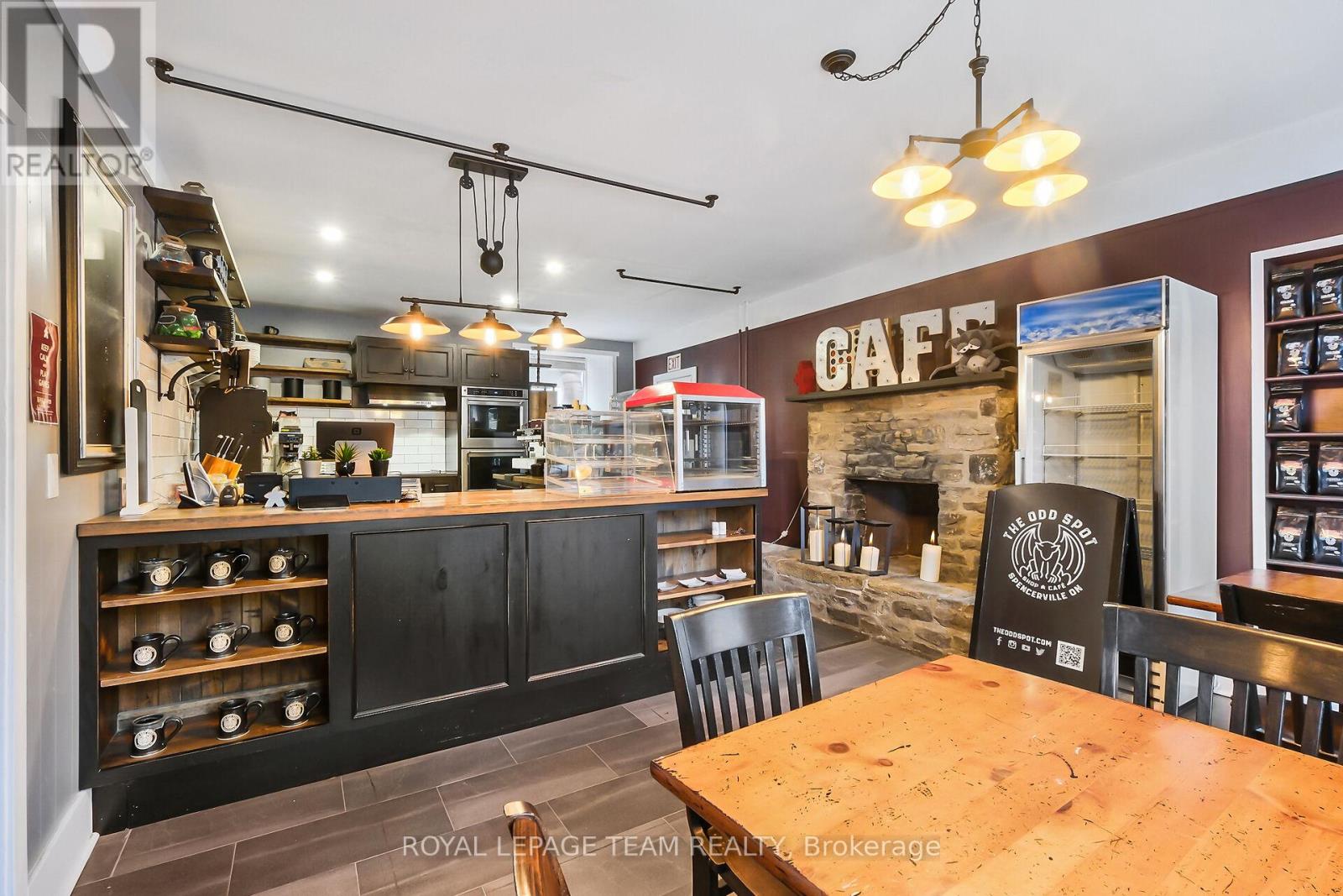 6 Spencer Street, Edwardsburgh/cardinal, Ontario  K0E 1X0 - Photo 6 - X12077352