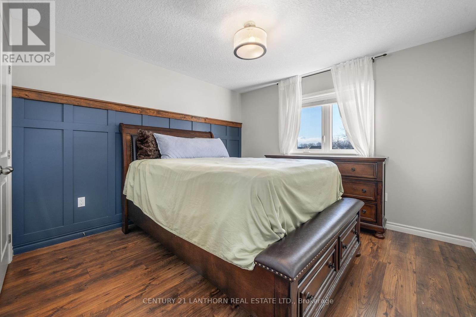 23 Glenwood Street, Quinte West, Ontario  K0K 2C0 - Photo 20 - X12180662