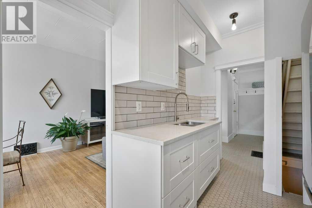 Property at 219 12 Avenue NW image 5
