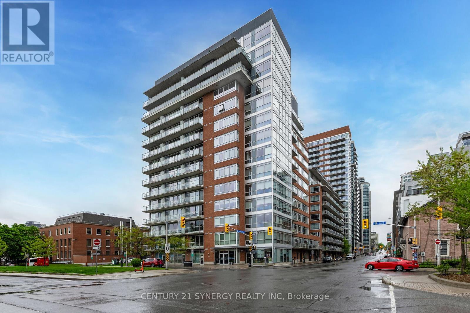 Property at 610 - 180 YORK STREET image 2