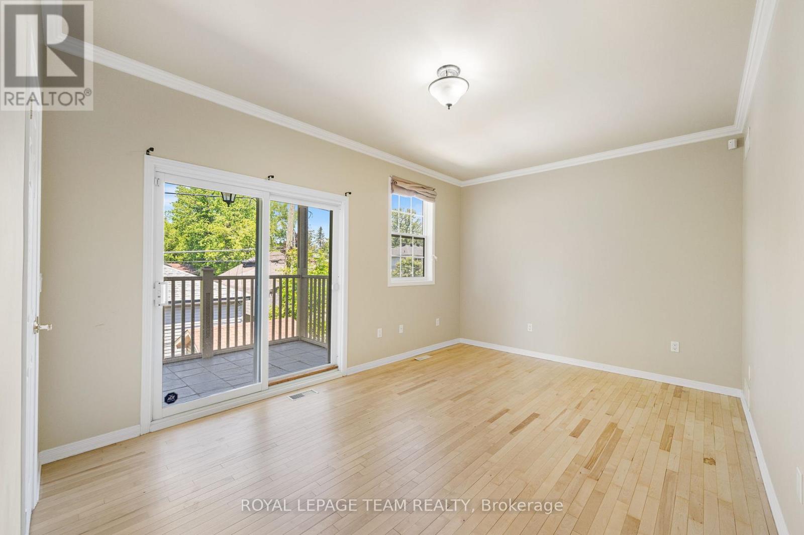 2911 Ahearn Avenue, Ottawa, Ontario  K2B 7A1 - Photo 15 - X12180645