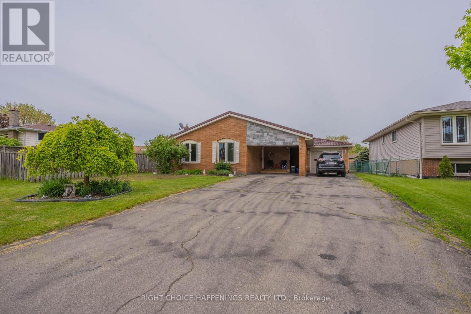 Property at 69 ELMVALE CRESCENT image 2