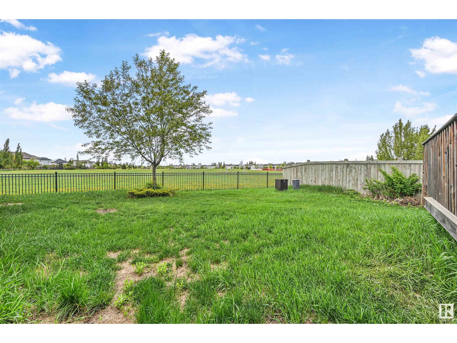 7090 South Terwillegar Dr Nw, Edmonton, Alberta  T6R 0V1 - Photo 2 - E4439049
