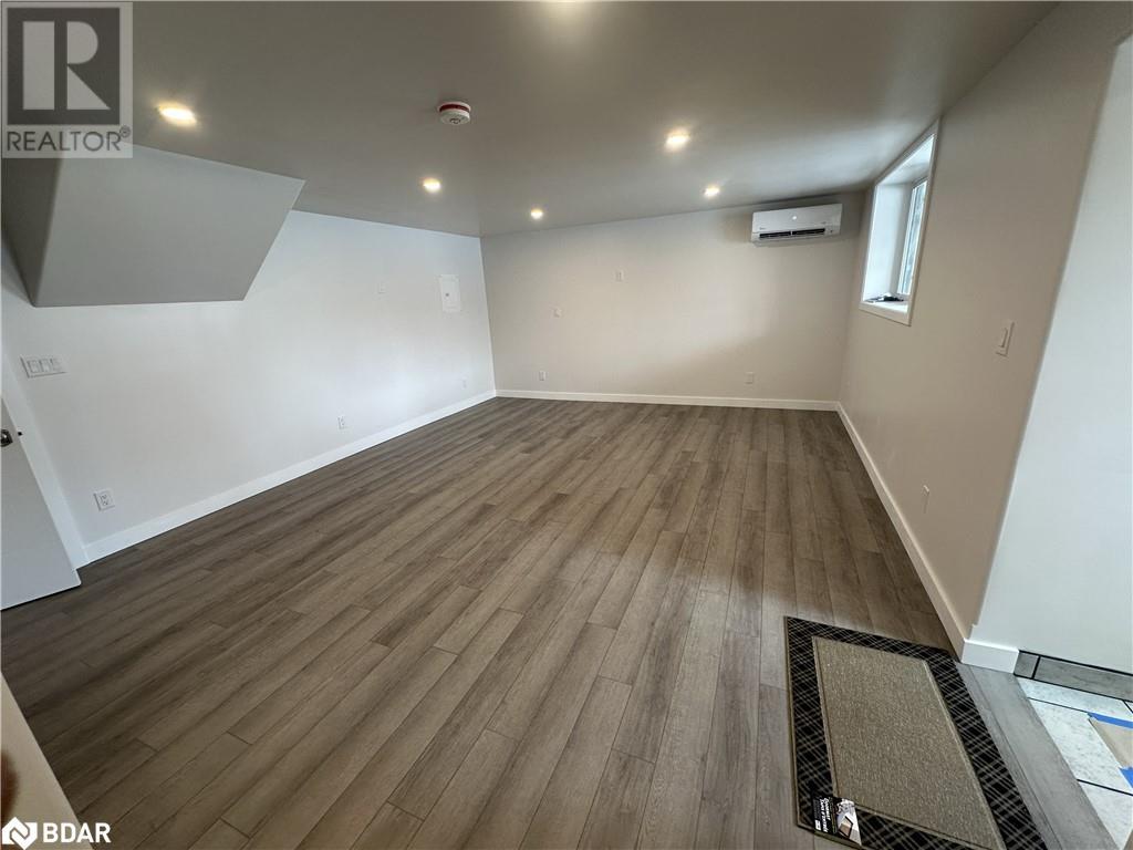 47 E Grove Street E, Barrie, Ontario  L4M 2N9 - Photo 16 - 40697385