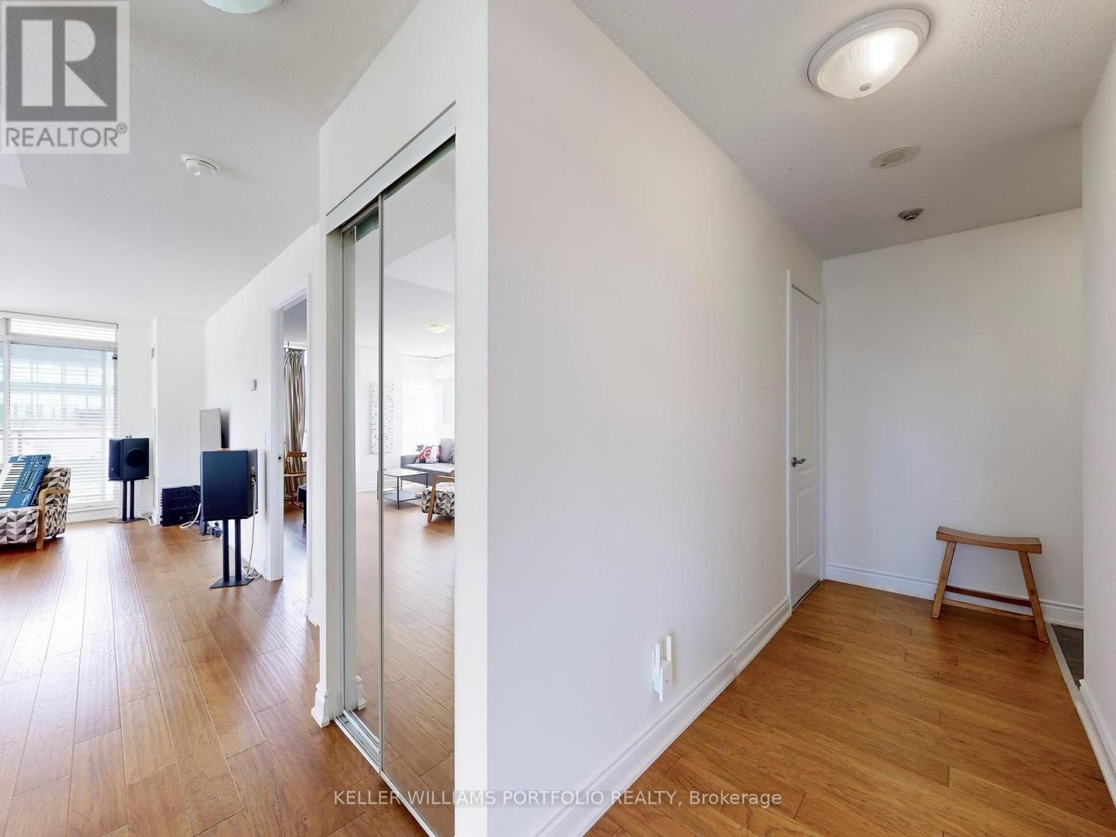 503 - 1103 Leslie Street, Toronto (Banbury-Don Mills), Ontario  M3C 4G8 - Photo 5 - C12180540