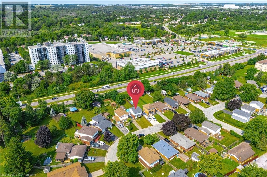 Property at 90 ARROWHEAD Crescent image 2
