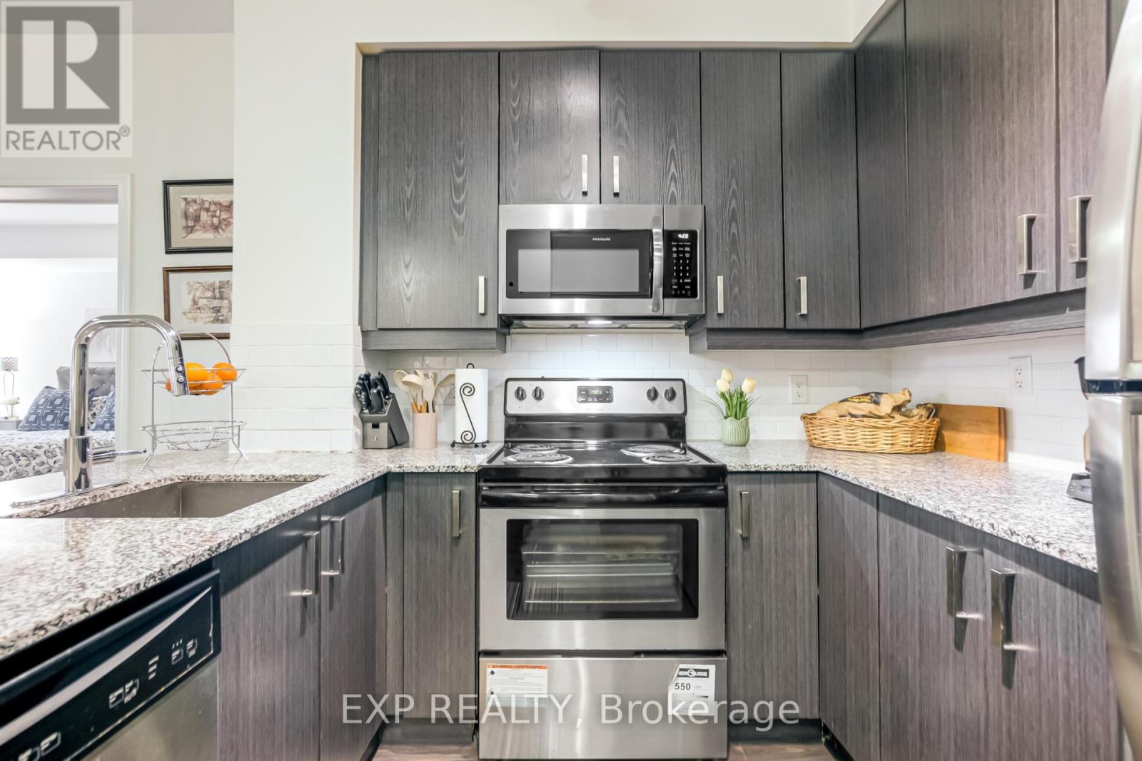 317 - 11611 Yonge Street, Richmond Hill (Jefferson), Ontario  L4E 1G2 - Photo 12 - N12180541