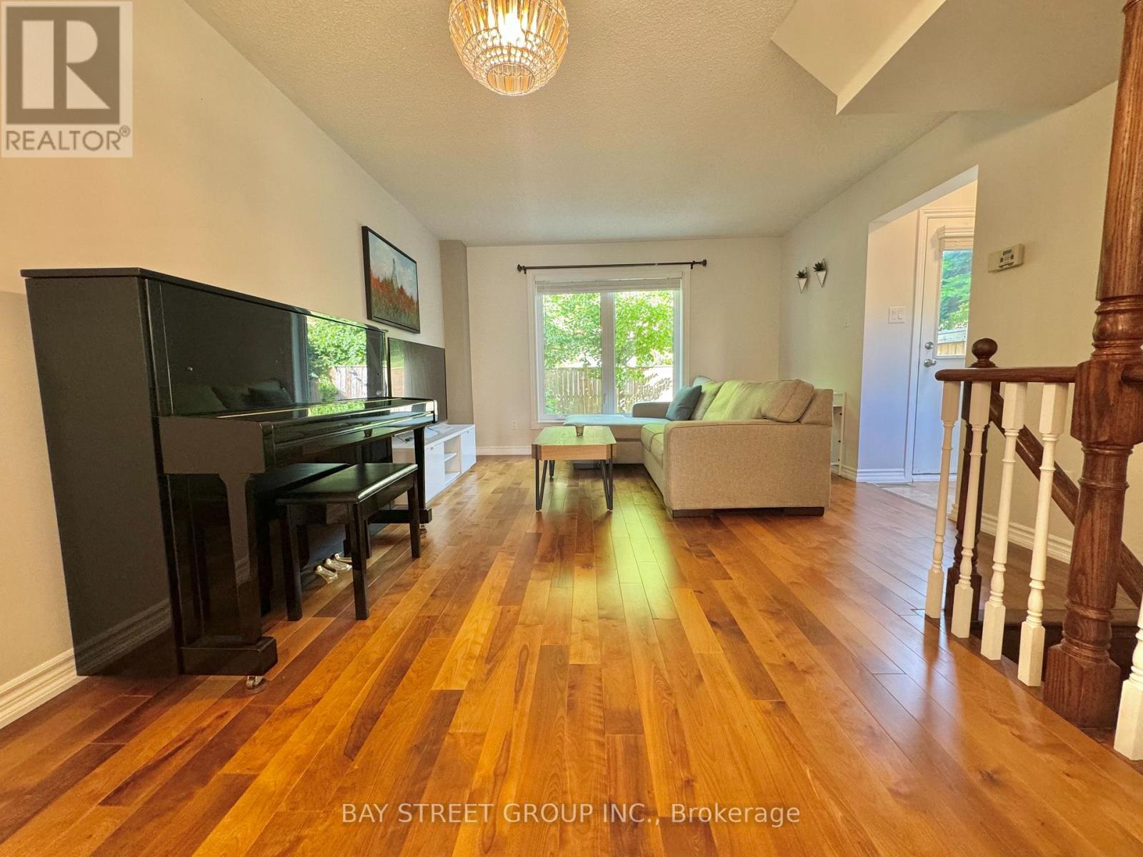 38a - 5940 Glen Erin Drive, Mississauga, Ontario  L5M 5W9 - Photo 5 - W12180537