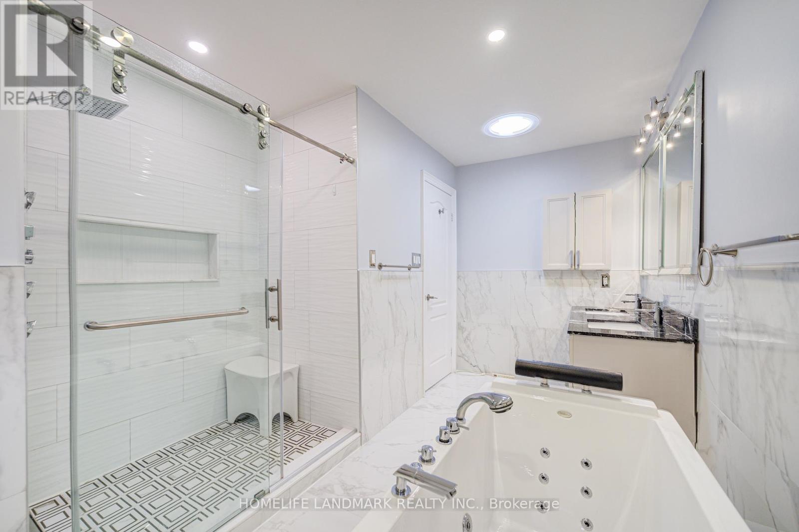2 Kimber Crescent, Vaughan (East Woodbridge), Ontario  L4L 9A7 - Photo 30 - N12005260