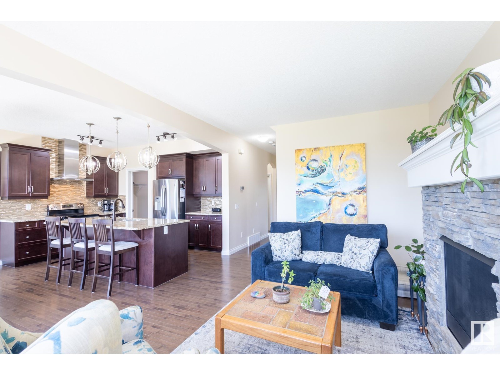 Property at 20820 130 AV NW image 3