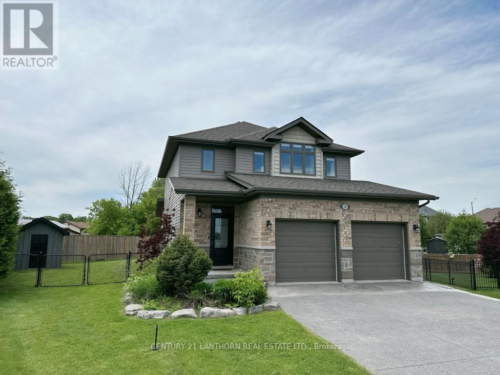 23 GLENWOOD STREET, Quinte West, Ontario