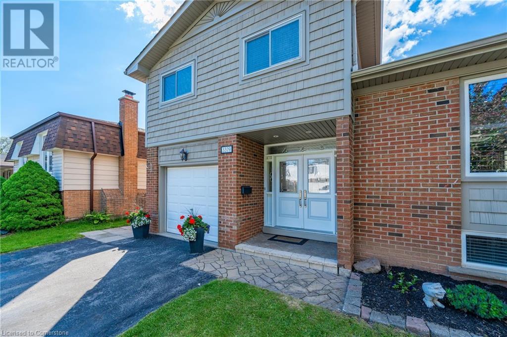 3379 Lansdown Drive, Burlington, Ontario  L7M 1S5 - Photo 6 - 40727687