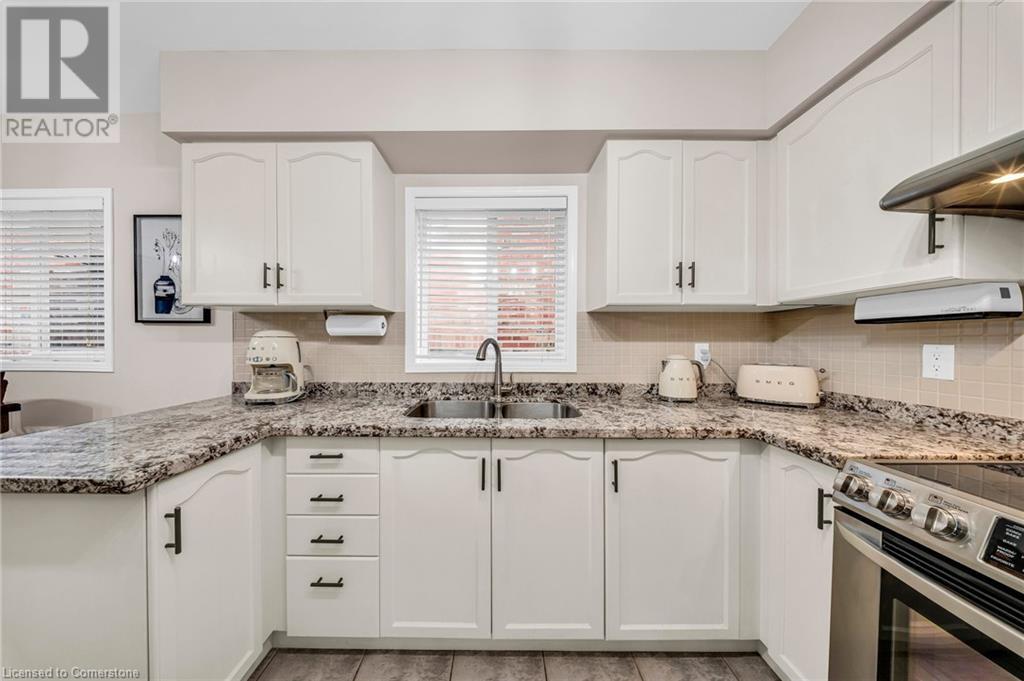 2 Pilgrim Place, Brampton, Ontario  L6X 4X9 - Photo 10 - 40734021