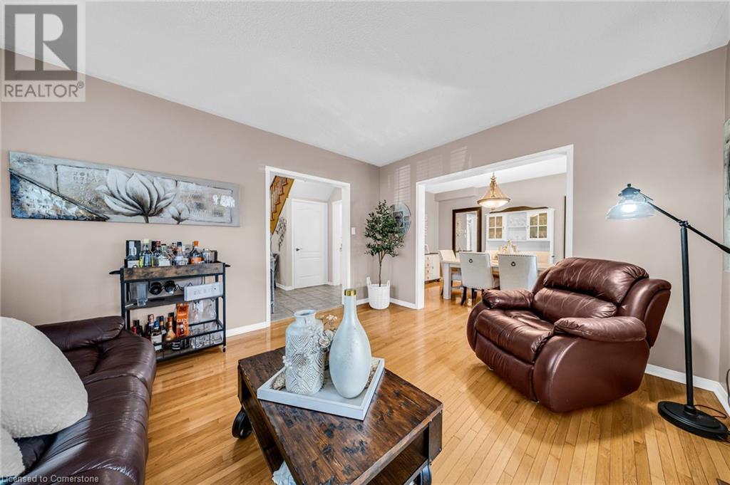 2 Pilgrim Place, Brampton, Ontario  L6X 4X9 - Photo 9 - 40734021