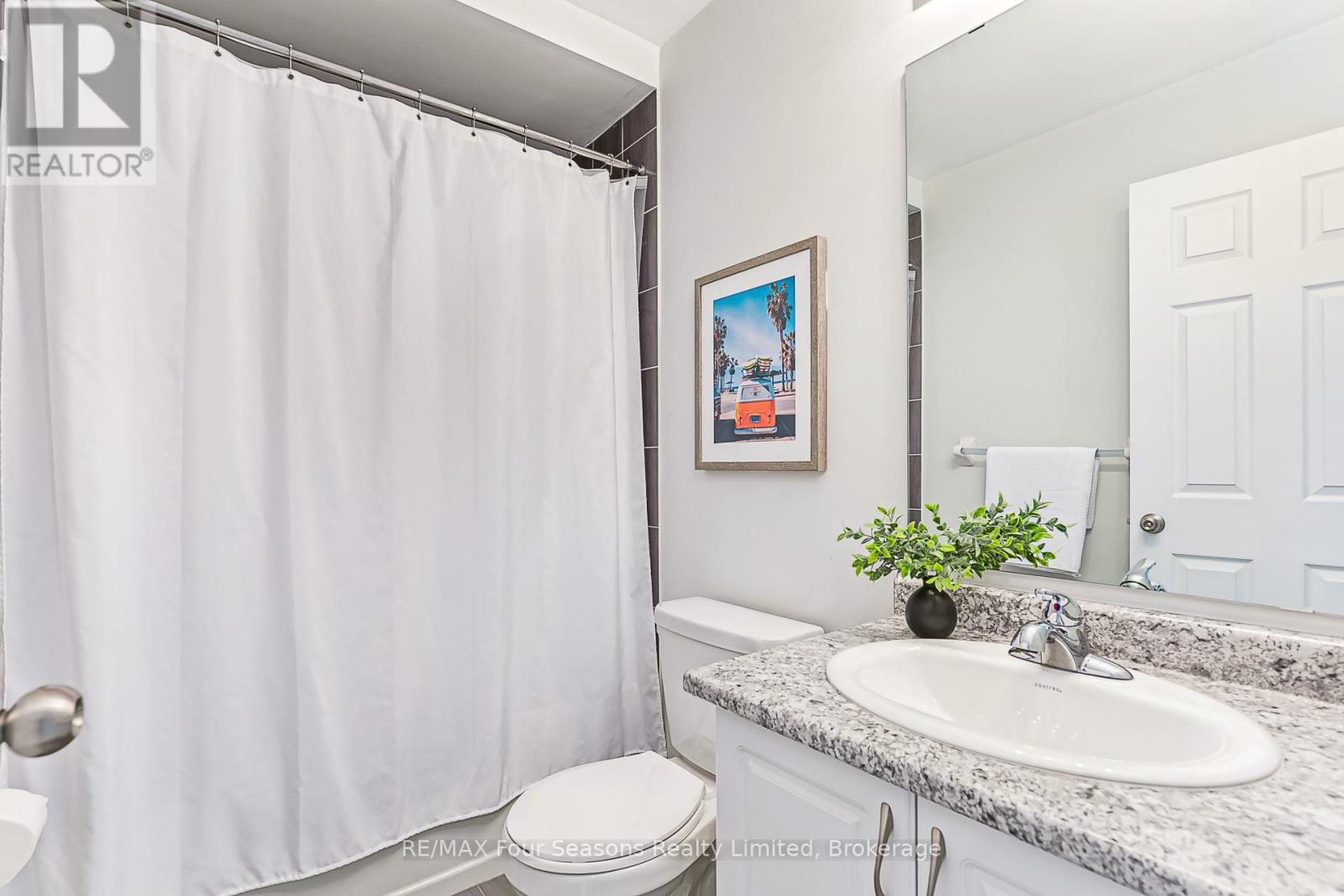 16 Barfoot Street, Collingwood, Ontario  L9Y 3Y7 - Photo 21 - S12166634