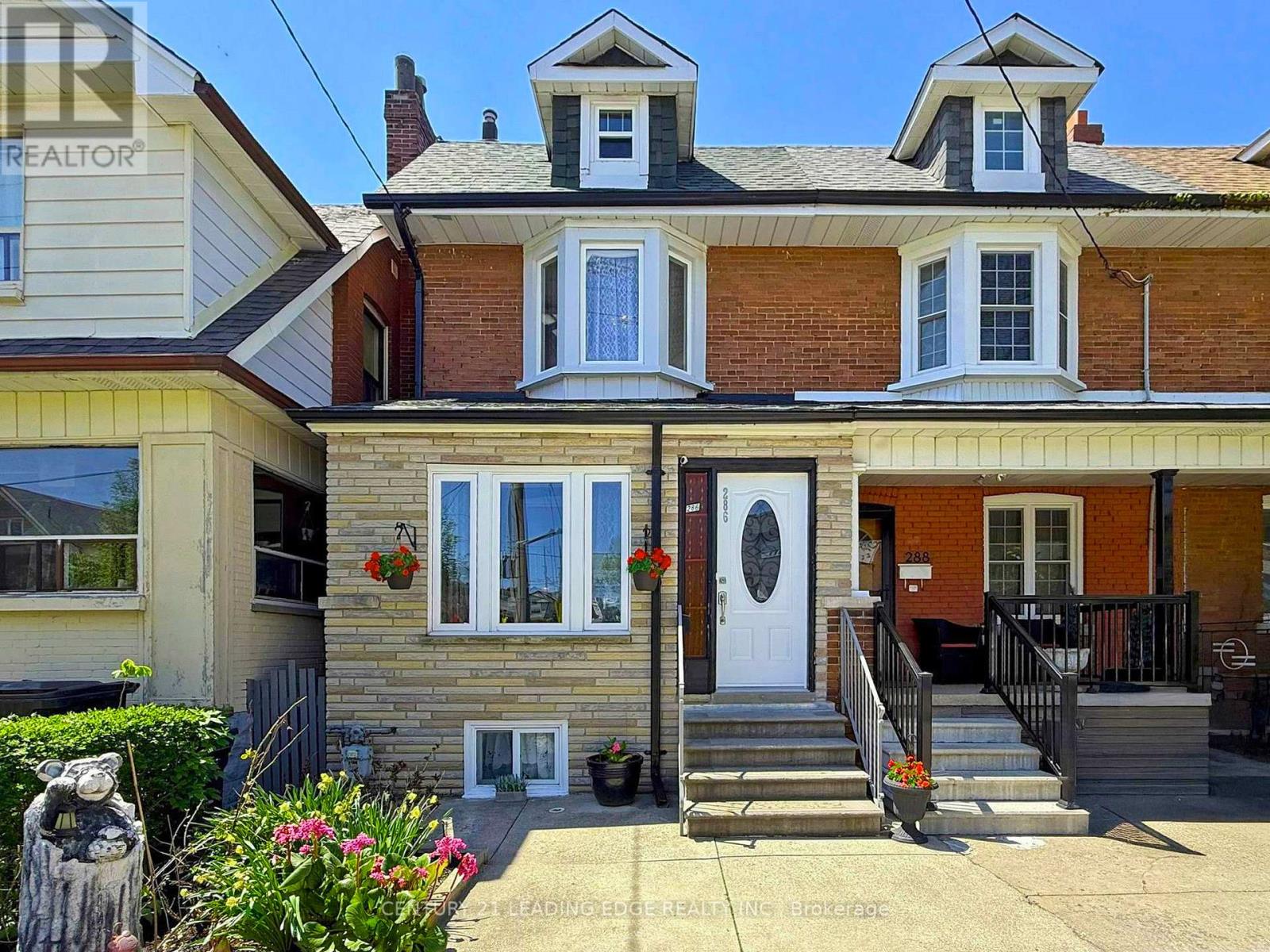 286 GLENHOLME AVENUE, Toronto, Ontario