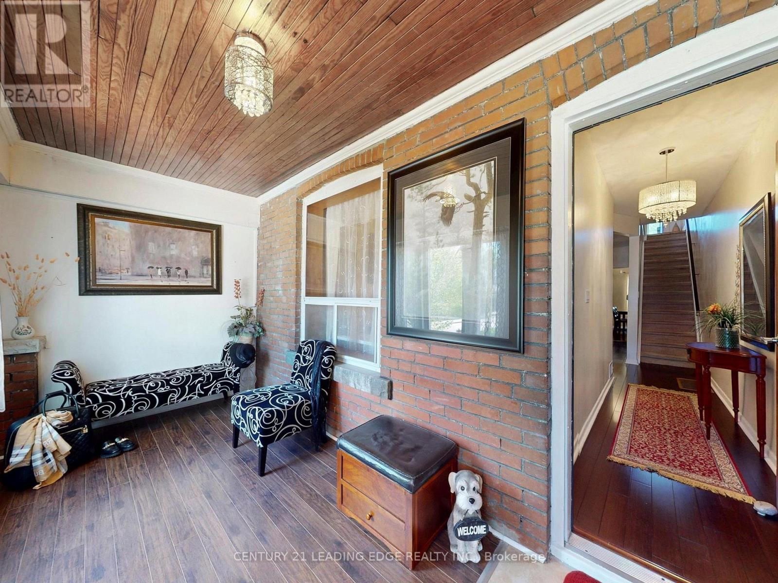 286 Glenholme Avenue, Toronto (Oakwood Village), Ontario  M6E 3C8 - Photo 4 - C12180552