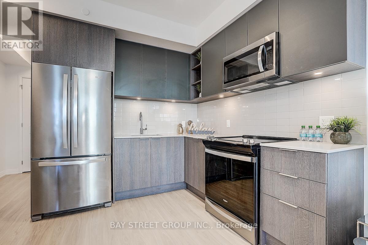 1606 - 25 Holly Street, Toronto (Mount Pleasant West), Ontario  M4S 0E3 - Photo 22 - C12180561