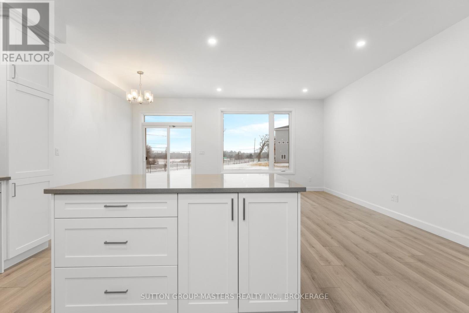 220 Dr Richard James Crescent, Loyalist, Ontario  K7N 0E9 - Photo 13 - X12073819