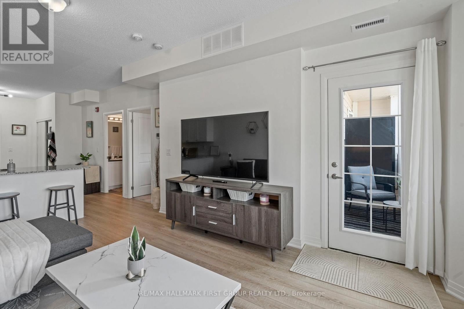 201 - 70 Shipway Avenue, Clarington, Ontario  L1B 0V7 - Photo 13 - E12180599