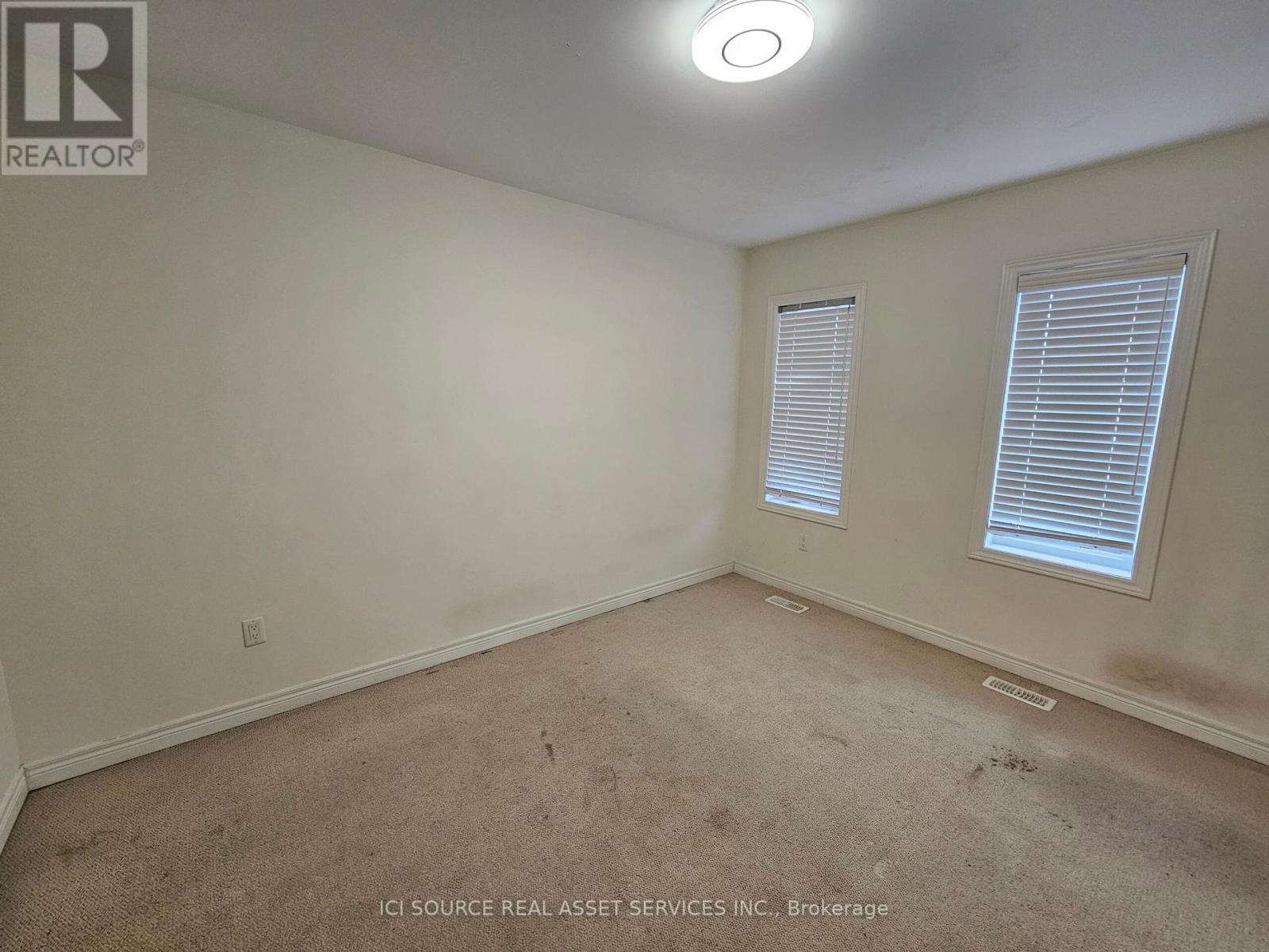 128 Bridlewood Boulevard, Whitby, Ontario  L1R 0N2 - Photo 11 - E12180611