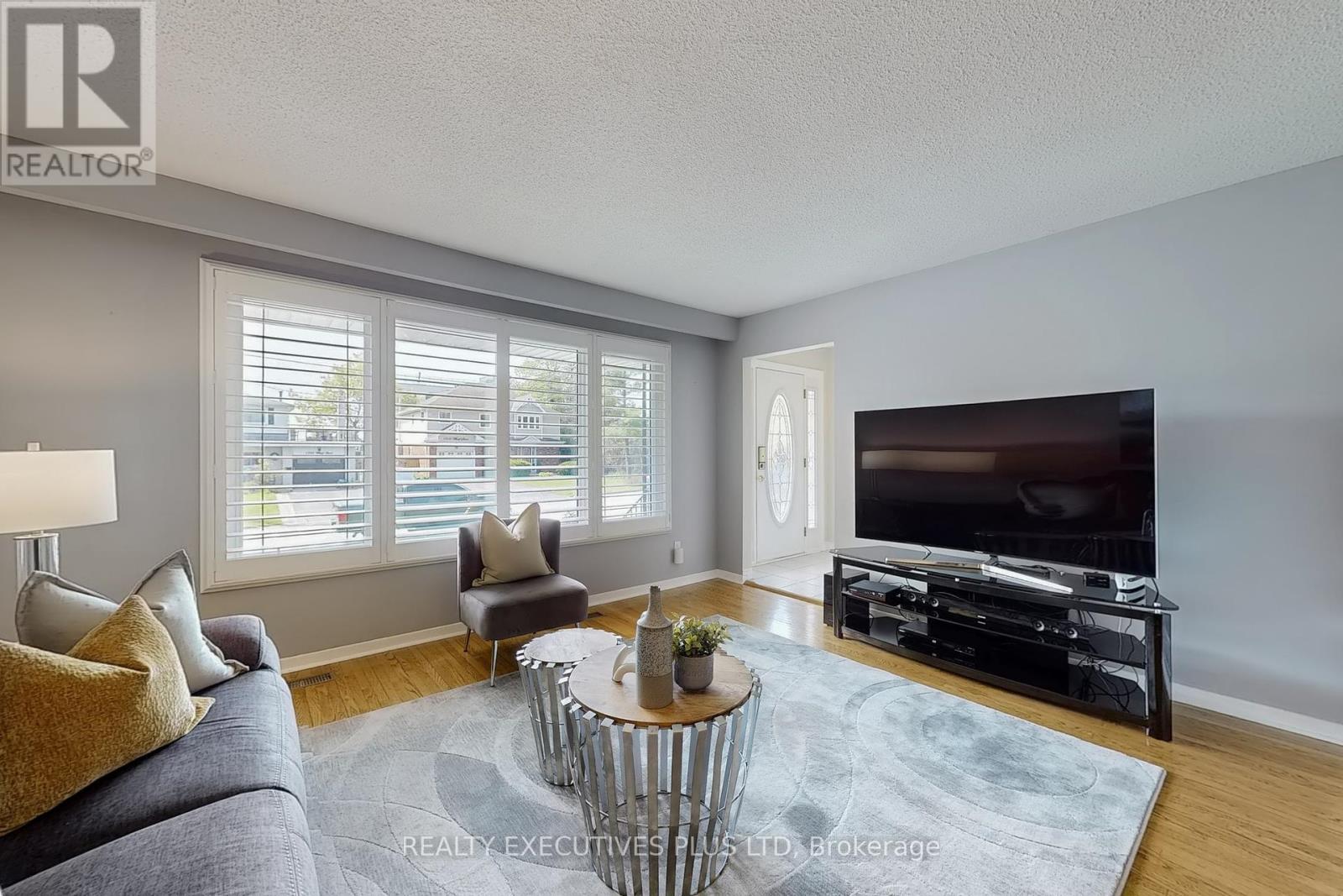 1304 Wharf Street, Pickering, Ontario  L1W 1A4 - Photo 8 - E12180641