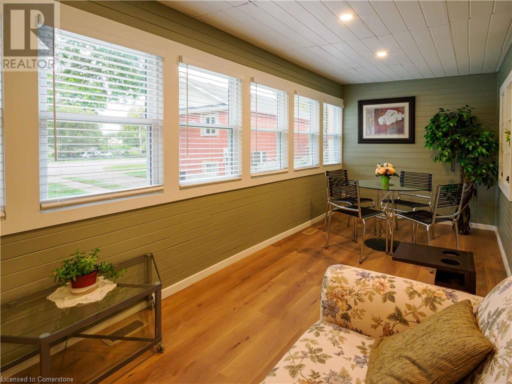 210 Chapman Street W, Port Dover, Ontario  N0A 1N0 - Photo 6 - 40706492