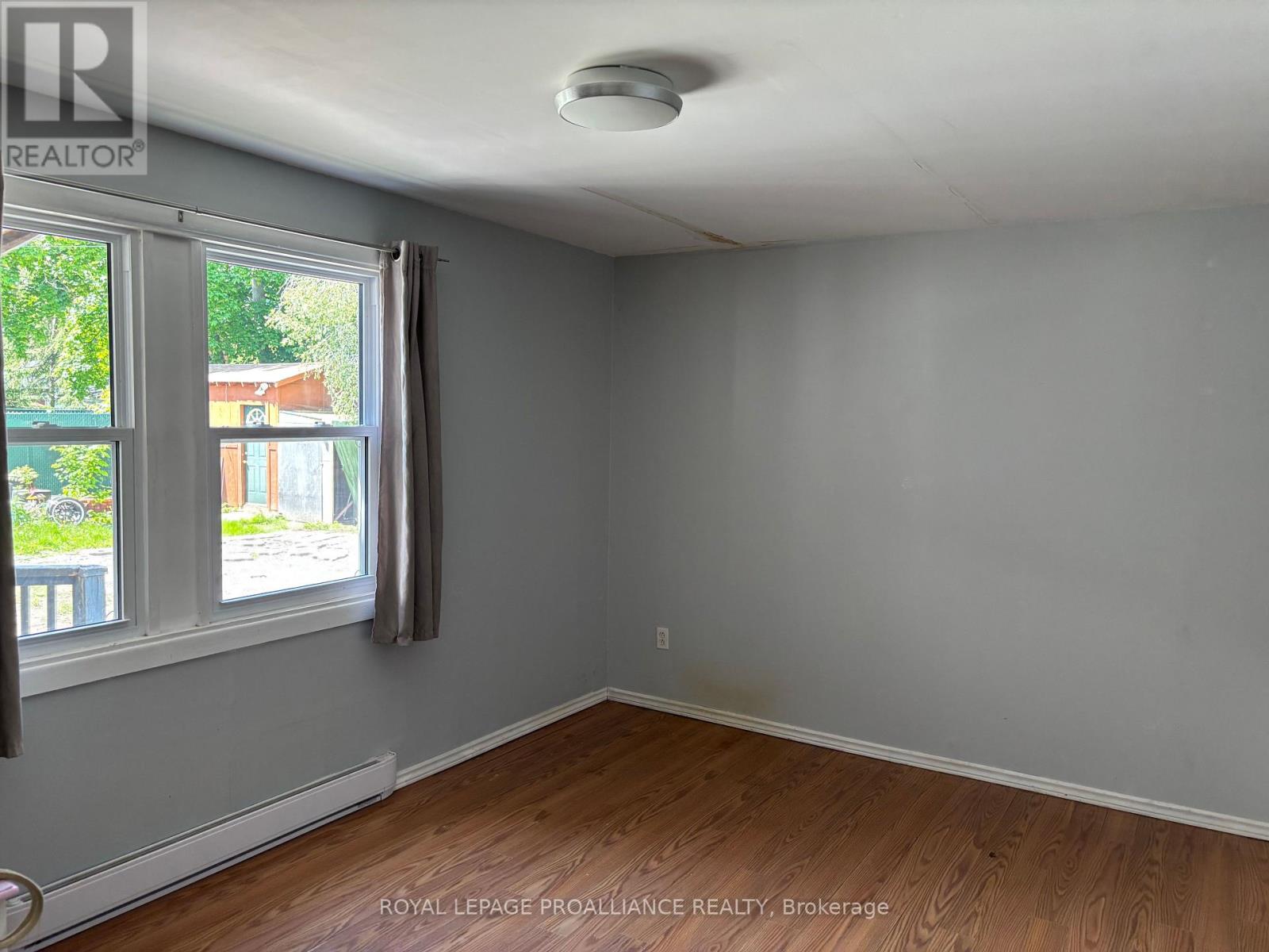 589 Aylmer Street N, Peterborough Central, Ontario  K9H 3W8 - Photo 12 - X12180688