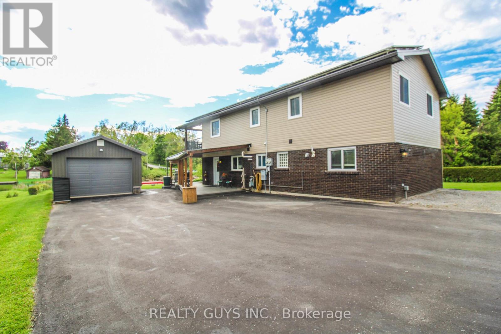 4 Cadillac Boulevard, Kawartha Lakes, Ontario  K0L 2W0 - Photo 15 - X12180725
