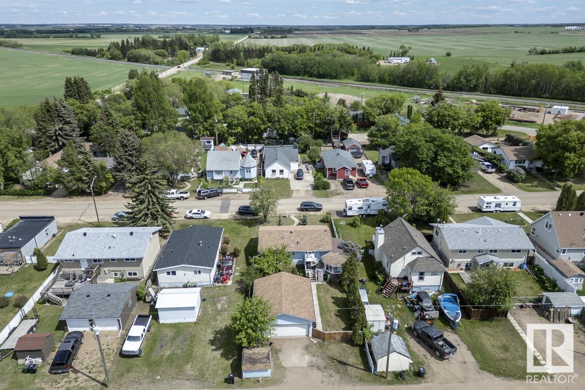 #70 54569 Rge Road 215, Josephburg, Alberta  T8L 4B9 - Photo 40 - E4439055