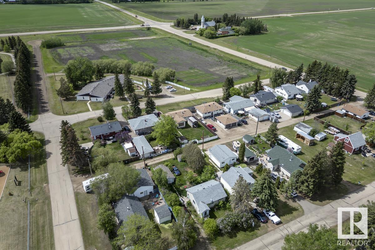 #70 54569 Rge Road 215, Josephburg, Alberta  T8L 4B9 - Photo 46 - E4439055