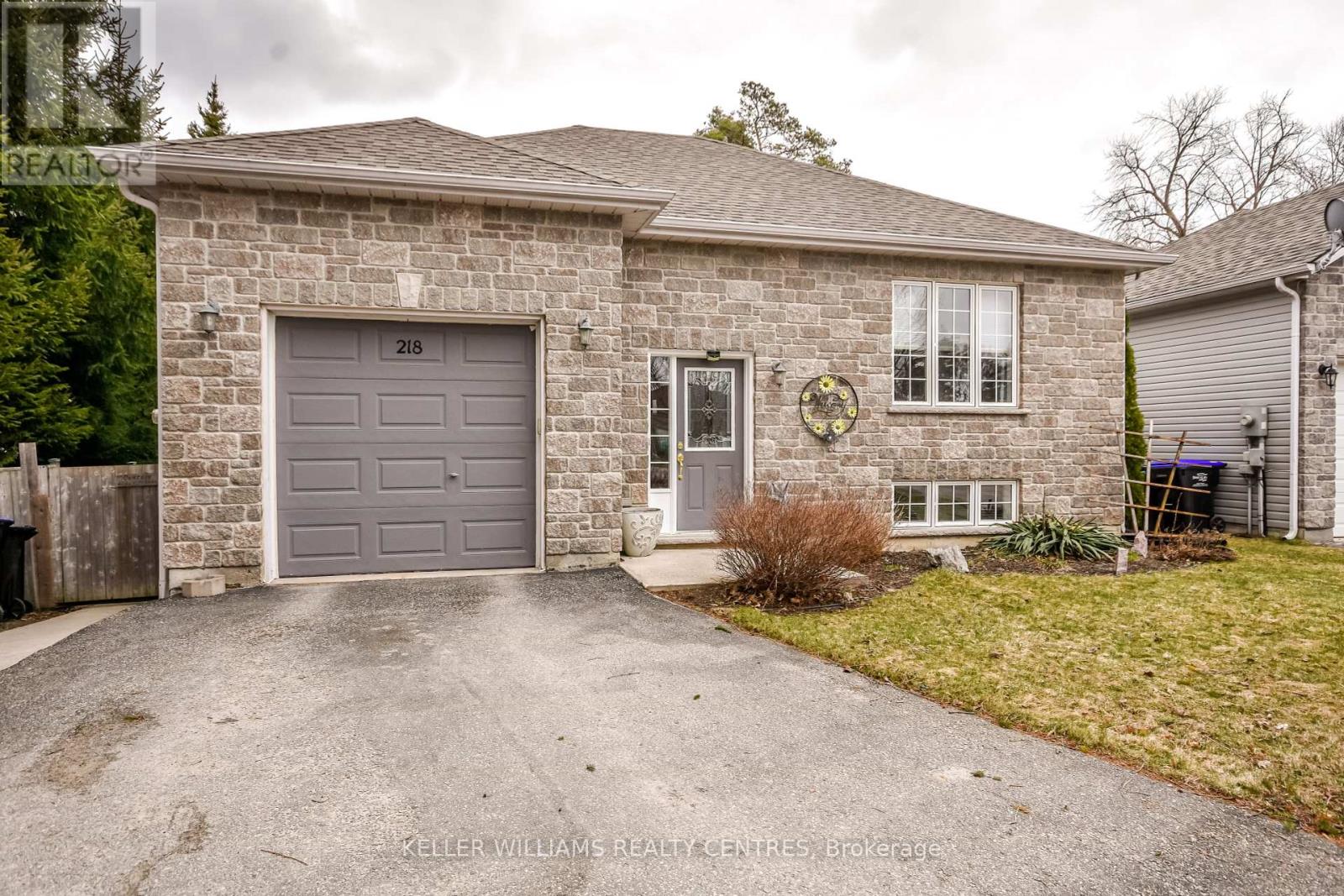 218 LAMONT COURT, Clearview, Ontario