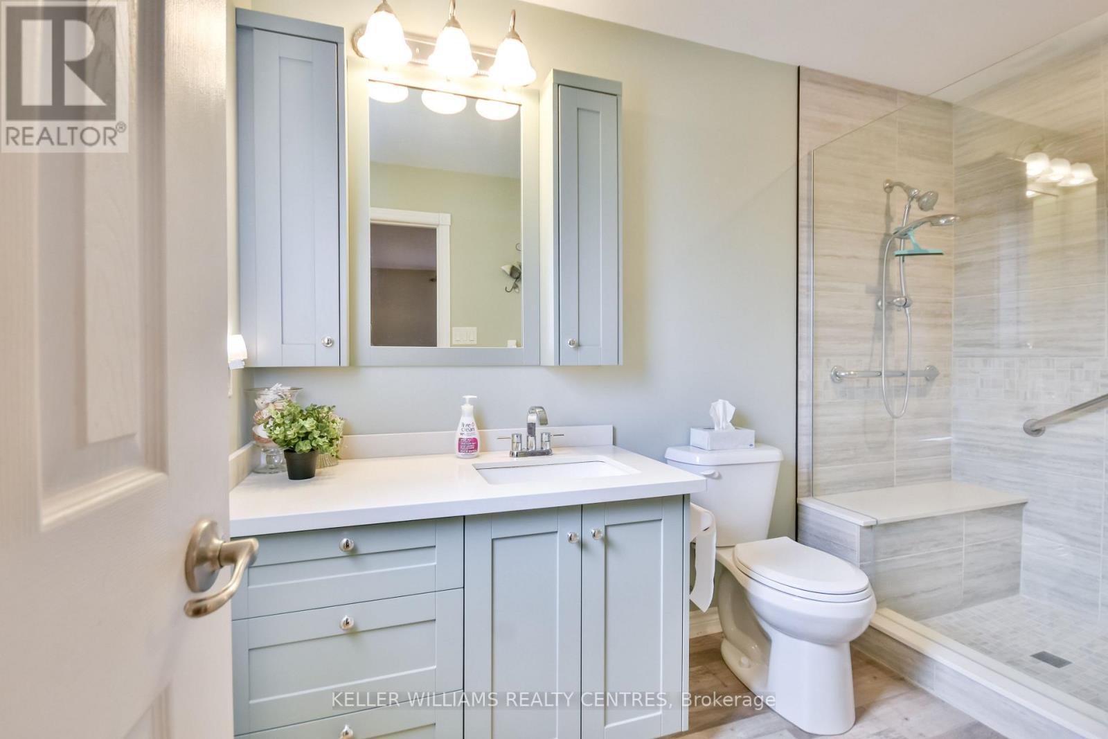218 Lamont Court, Clearview, Ontario  L0M 1S0 - Photo 17 - S12180640