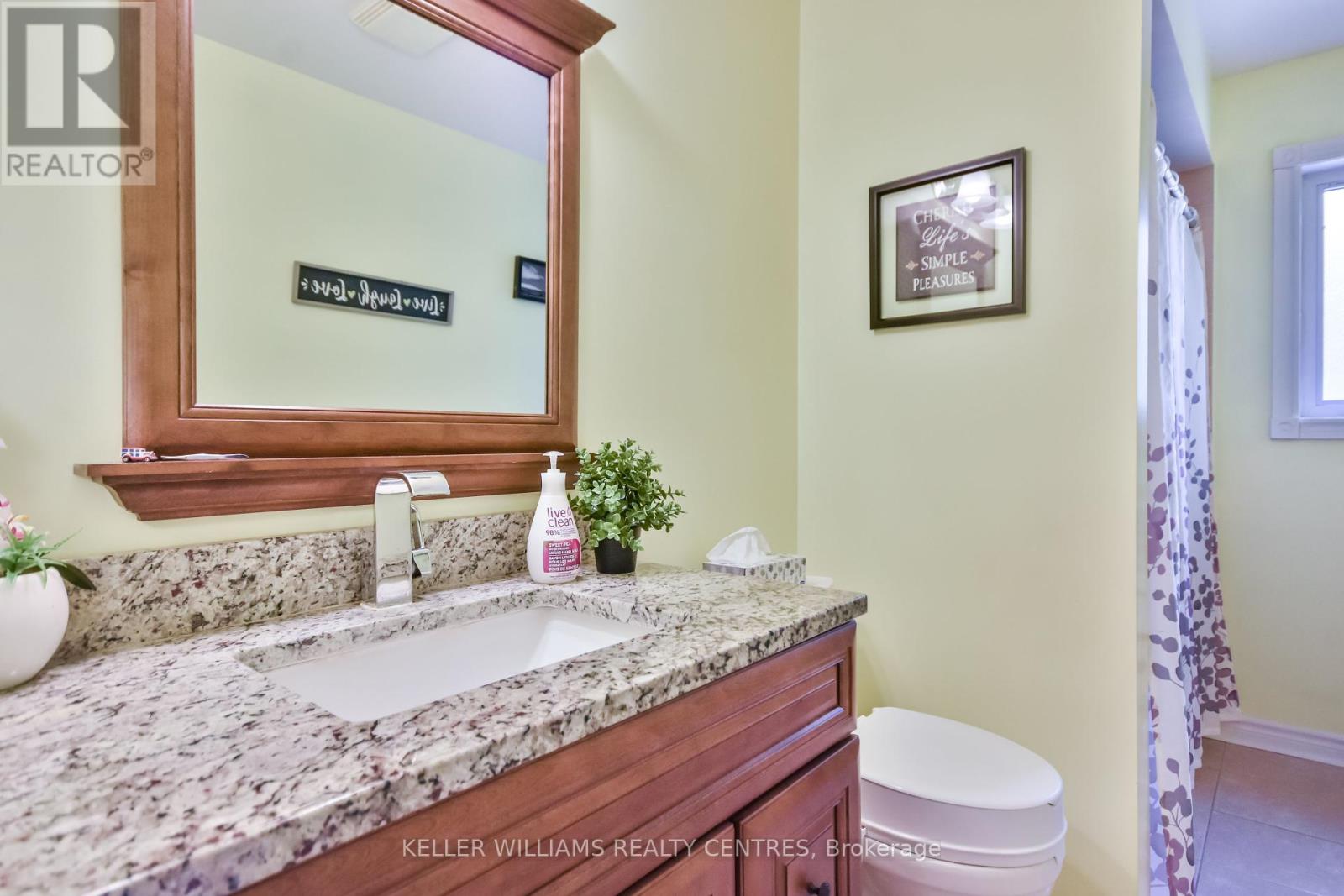 218 Lamont Court, Clearview, Ontario  L0M 1S0 - Photo 24 - S12180640