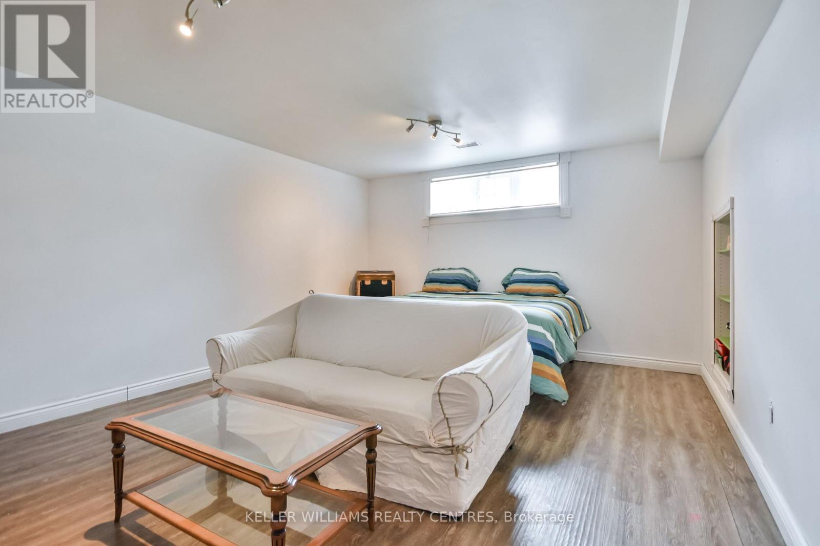 218 Lamont Court, Clearview, Ontario  L0M 1S0 - Photo 29 - S12180640