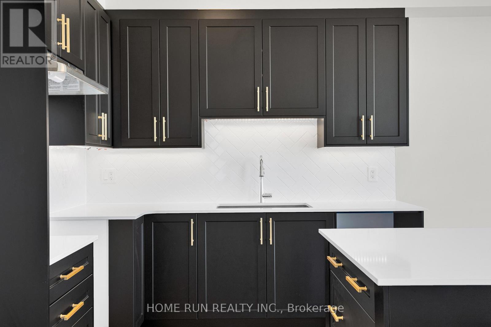 829 Andesite Terrace, Ottawa, Ontario  K2J 7H4 - Photo 10 - X12180692