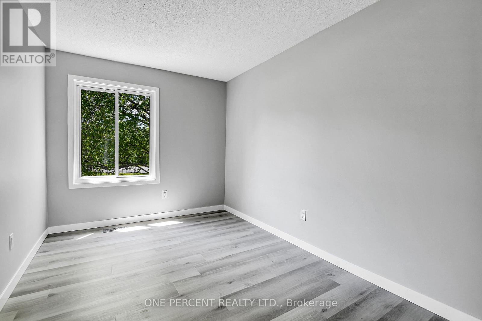 61 - 1837 Axminster Court, Ottawa, Ontario  K1C 1Z5 - Photo 24 - X12180693