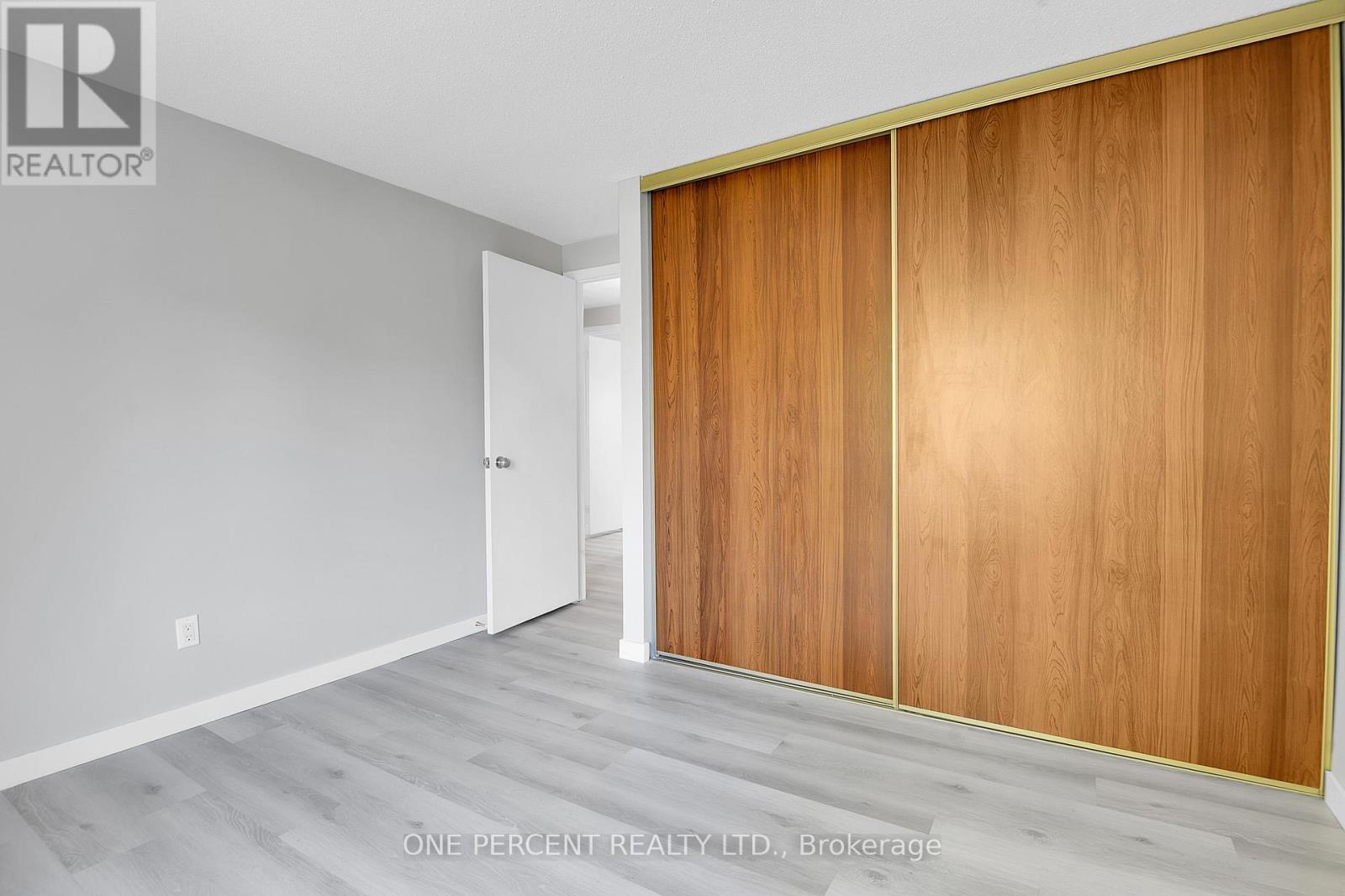 61 - 1837 Axminster Court, Ottawa, Ontario  K1C 1Z5 - Photo 29 - X12180693