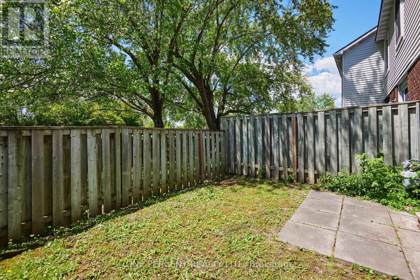 61 - 1837 Axminster Court, Ottawa, Ontario  K1C 1Z5 - Photo 34 - X12180693