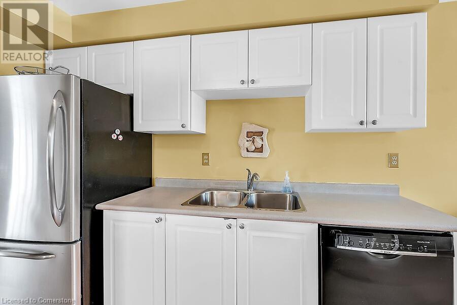 11 Pirie Drive Unit# 62, Dundas, Ontario  L9H 6Z6 - Photo 11 - 40733826