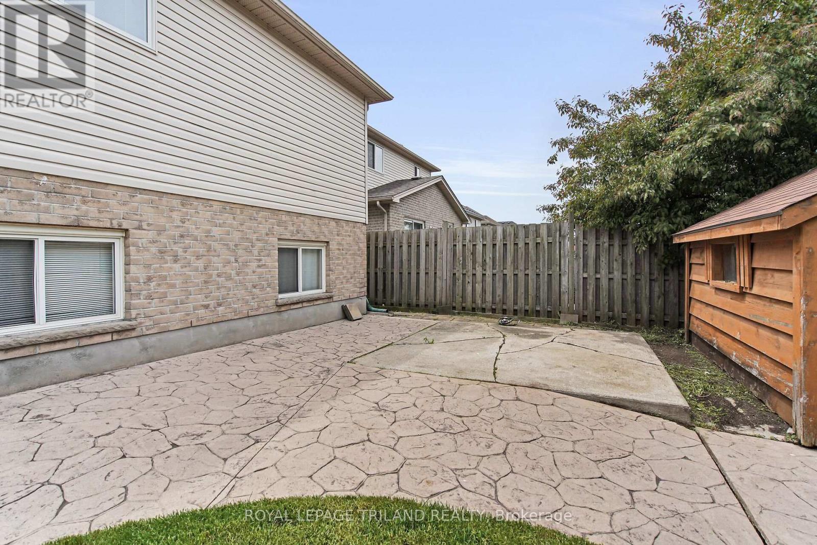 1204 Darnley Boulevard, London South, Ontario  N6M 1J4 - Photo 19 - X12180737