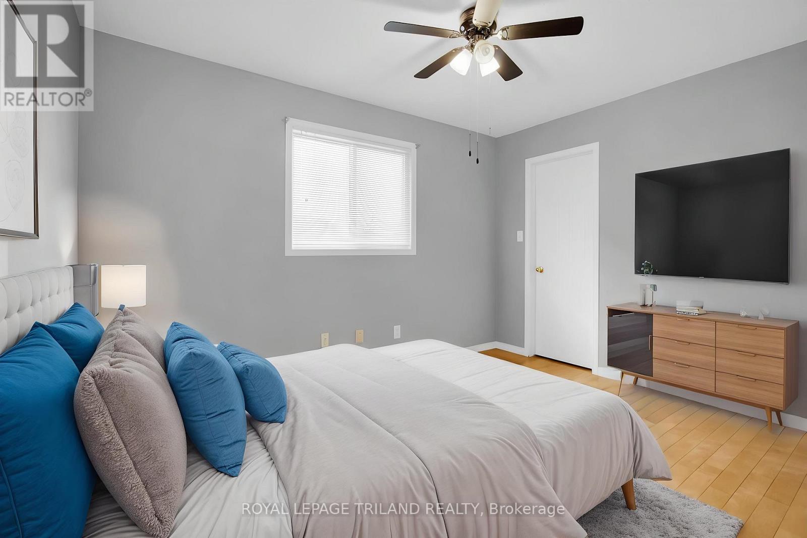 1204 Darnley Boulevard, London South, Ontario  N6M 1J4 - Photo 12 - X12180737