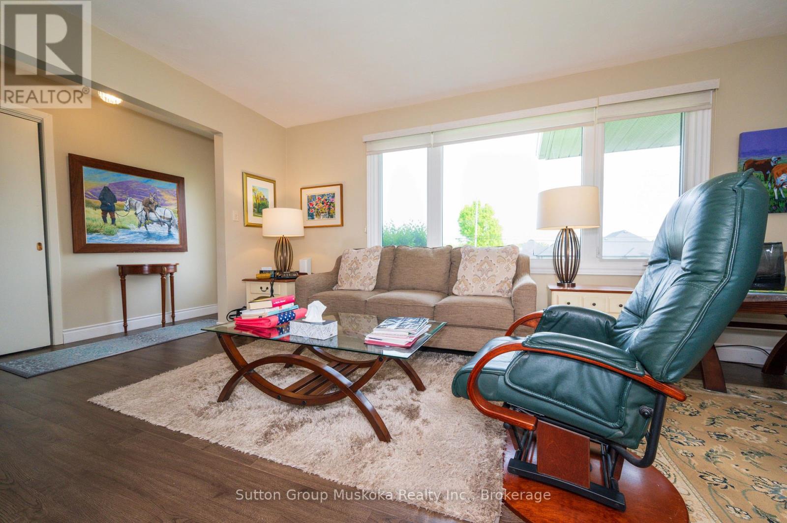 3 Edith Drive, Oro-Medonte, Ontario  L3V 0R3 - Photo 6 - S12180701
