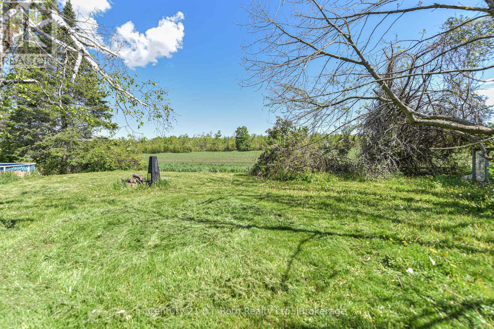 1535 15/16 Side Road E, Oro-Medonte, Ontario  L0L 1T0 - Photo 9 - S12180741