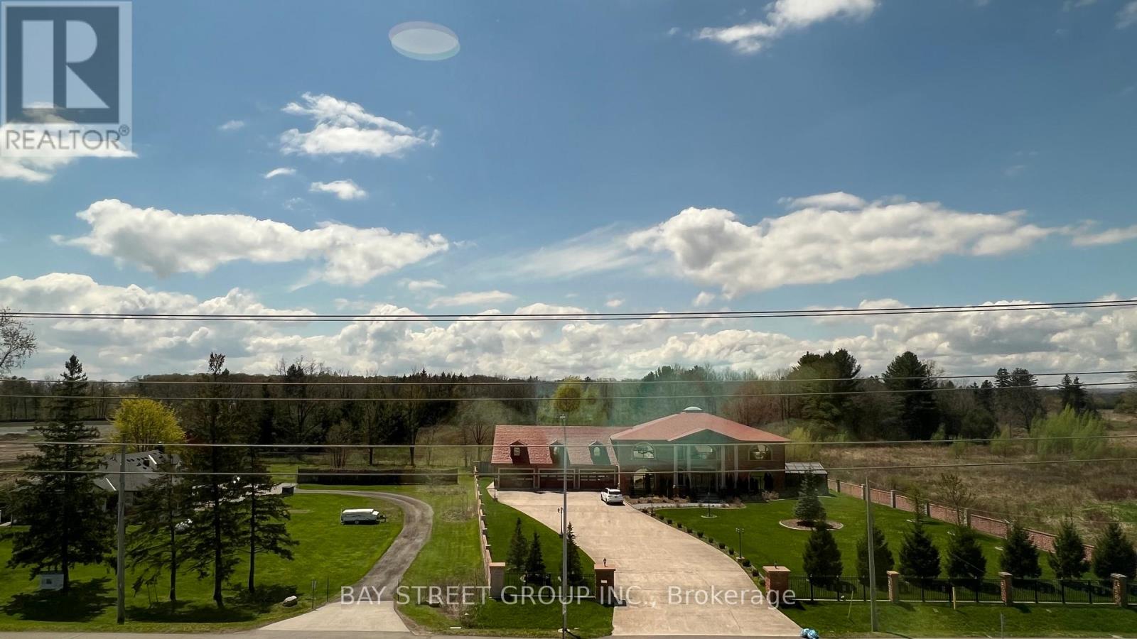 433 - 2501 Saw Whet Boulevard, Oakville, Ontario  L6M 5N2 - Photo 3 - W12180559