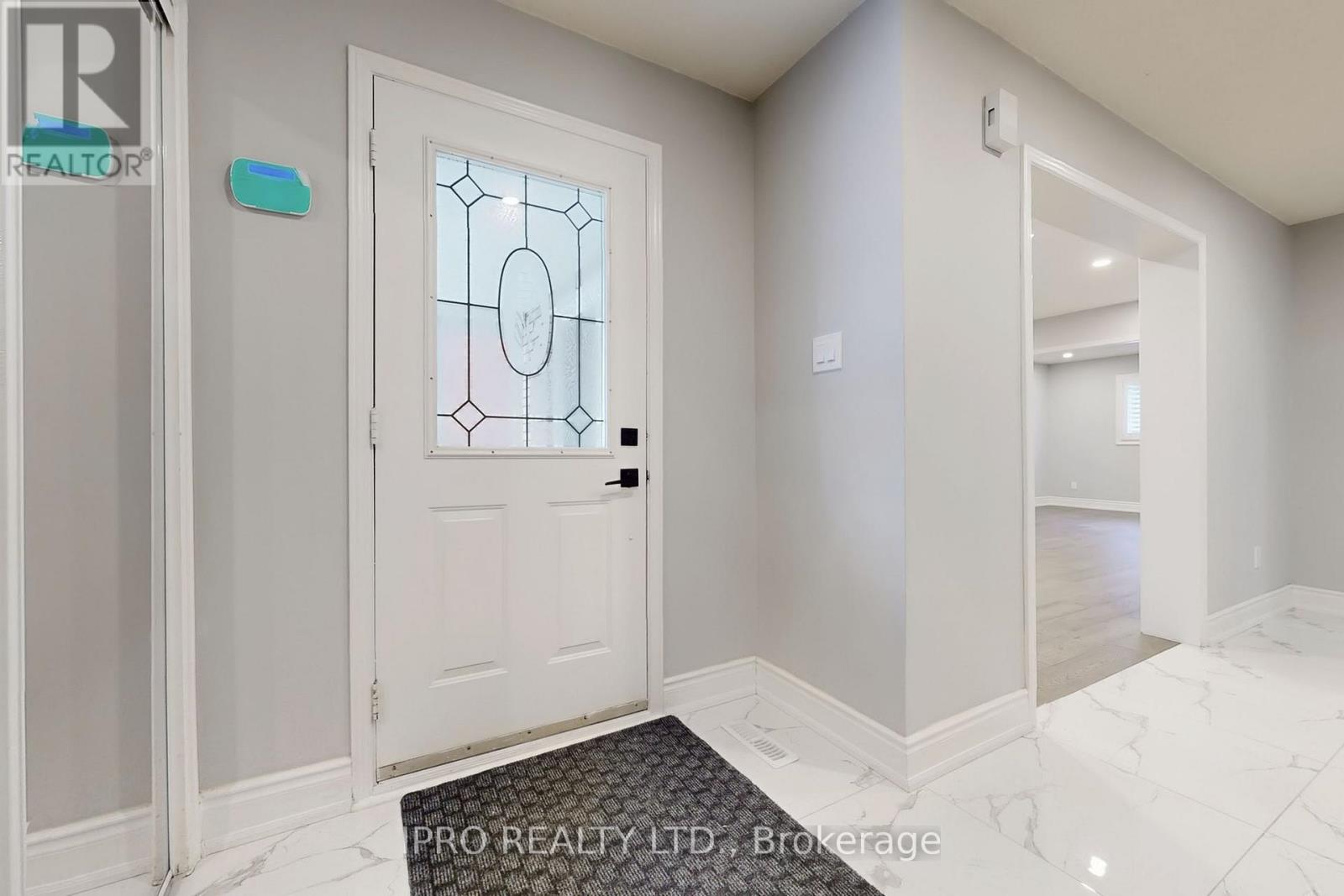 6521 Warbler Lane, Mississauga (Lisgar), Ontario  L5N 6E1 - Photo 6 - W12180617