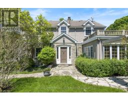 27 COCHRANE DRIVE, Brockville, Ontario