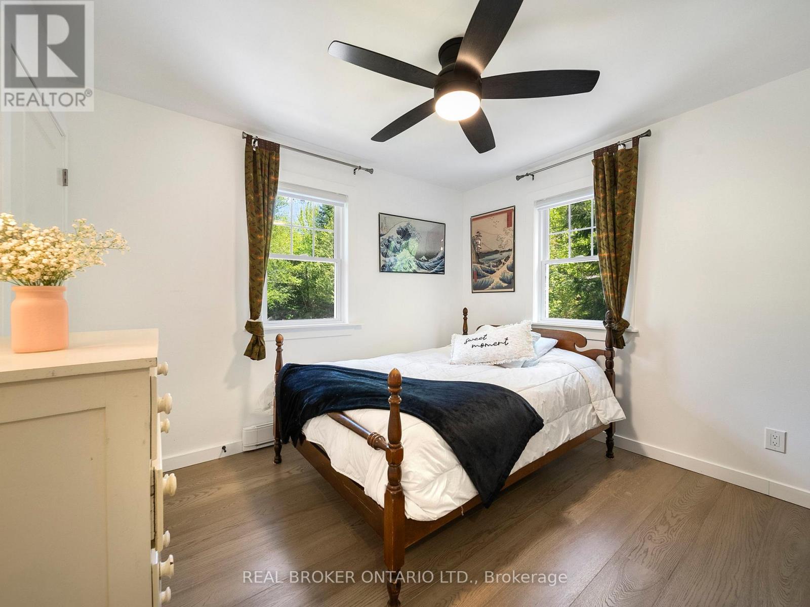 25 Ash Lane, Magnetawan, Ontario  P0A 1P0 - Photo 17 - X12180582